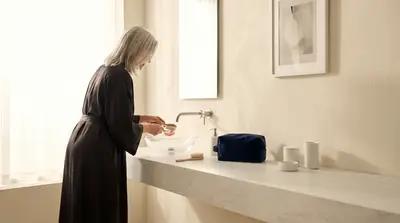 The Polished Routine: Maintaining Dentures with Discreet Precision